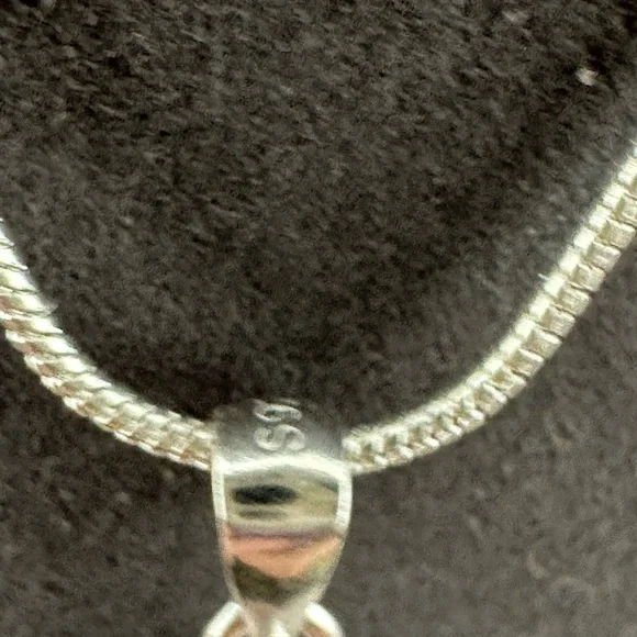 Rose Quartz Heart Pendant Necklace on Silver 925 Bail & Stainless Steel Chain - Picture 5 of 10